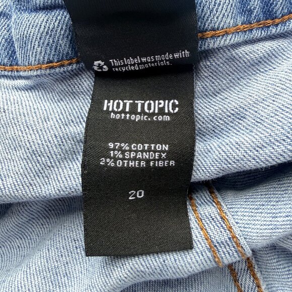 Her Universe Studio Ghibli My Neighbor Totoro Mom Jeans Plus Size 20 Soot Sprite - Picture 10 of 12